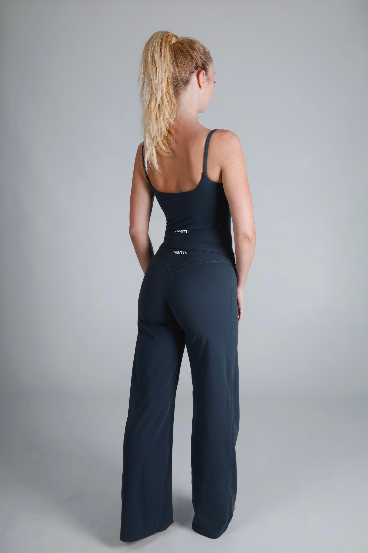 Soft Form Straight Leg Legging - Midnight