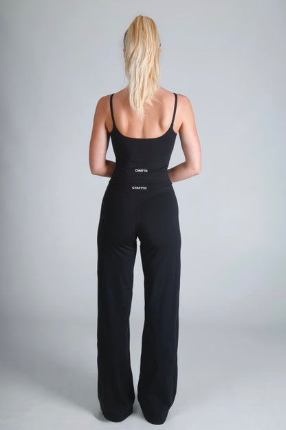 Soft Form Straight Leg Legging - Ink